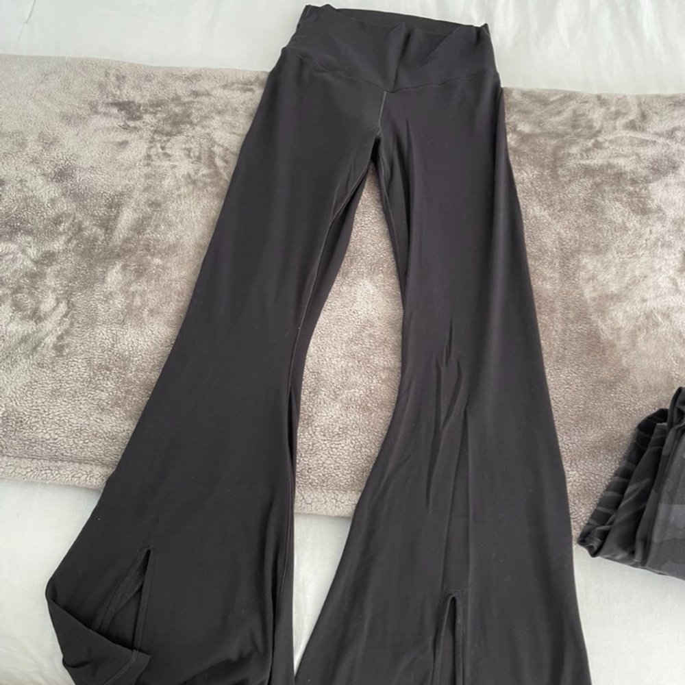 Aerie Flared leggings